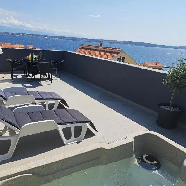 Penthouse Petra with hot tub, ξενοδοχείο σε Kali