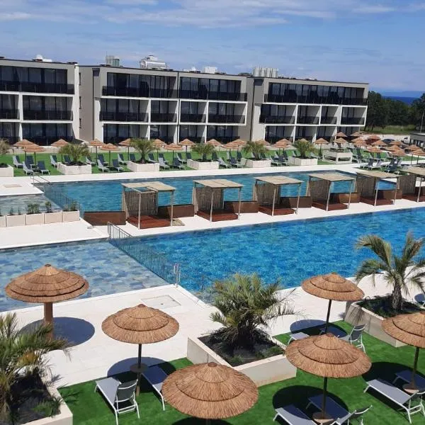 Residence Del Mar Emotion, hotel di Pula