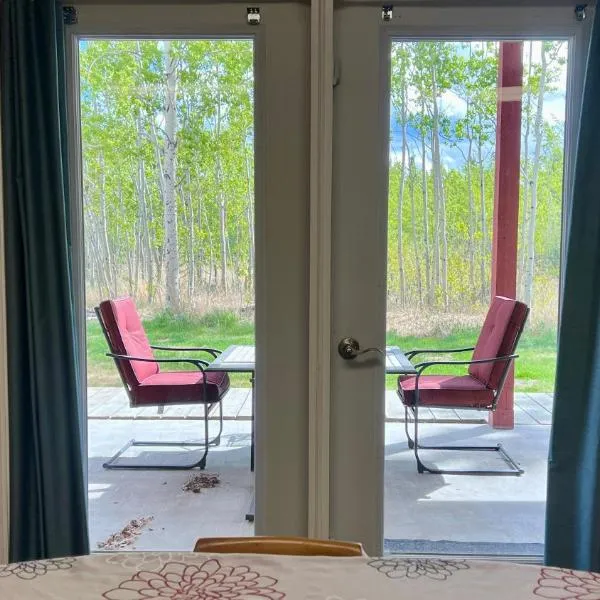 The Big Red Barn، فندق في وايتهورس