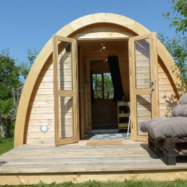 B2B Campingpods Volkach, hotel in Volkach