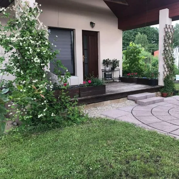 Гостевой домик на берегу Рижского залива, hotel in Bigauņciems