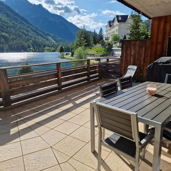 Superbe appartement Champex-Lac avec piscine et sauna, hotel v destinaci Champex