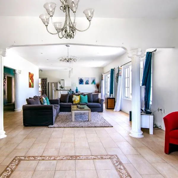 Villa Anthea, hotel in Willemstad