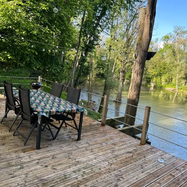 Ô Chalet, hotel in Beloeil