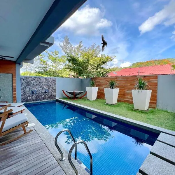Merissa Luxury Villa - Private Pool Langkawi, hotel in Pantai Cenang