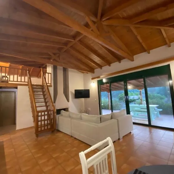 Country house, hotel in Galatas
