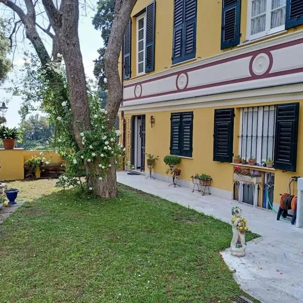 Casetta Jacaranda, hotel a Genova