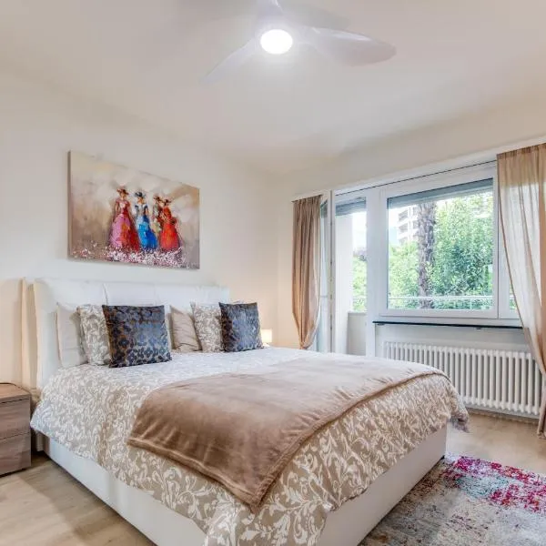RELAX Camelia Apartment, hotell sihtkohas Locarno