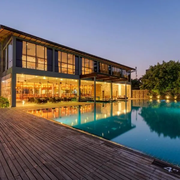 Regenta Arie Lagoon Negombo, Hotel in Negombo