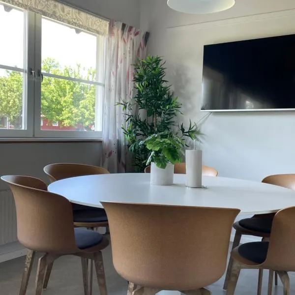 Valla Folkhögskola, hotel en Linköping