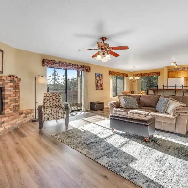 Charming Walnut Hills Condo, hotel in Flagstaff