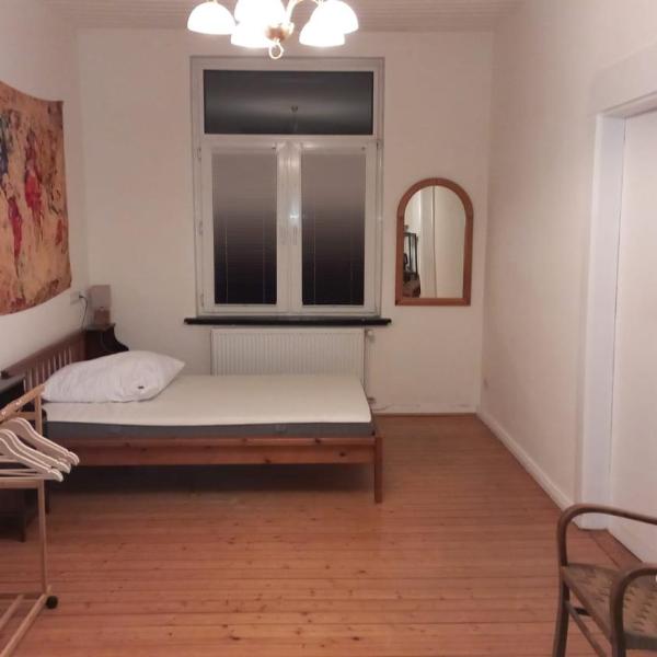 Double Room with a Kitchen and a Shared Bathroom, Bremen