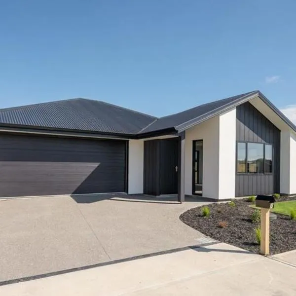 Brand new family home, hotell sihtkohas Richmond