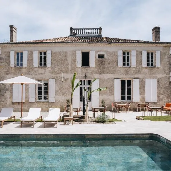 Le Château Réal, hotel u gradu Saint-Seurin-de-Cadourne