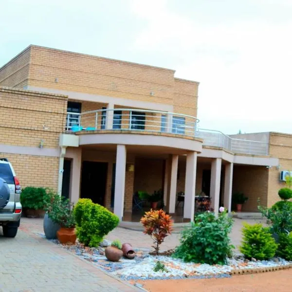 Mmathaba Guest House, hotel v destinácii Mmadinare