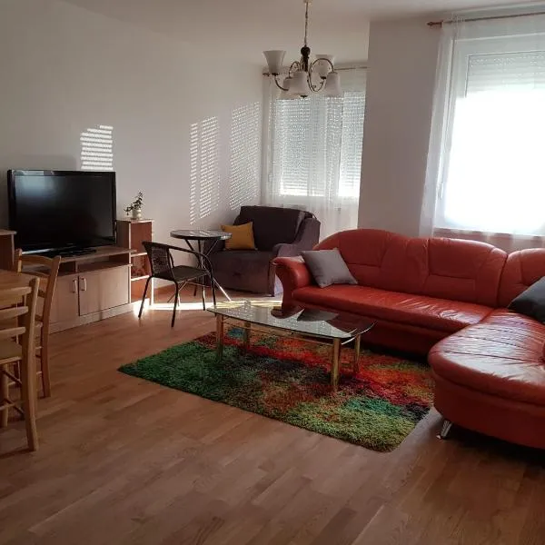 Aurora, hotel in Subotica