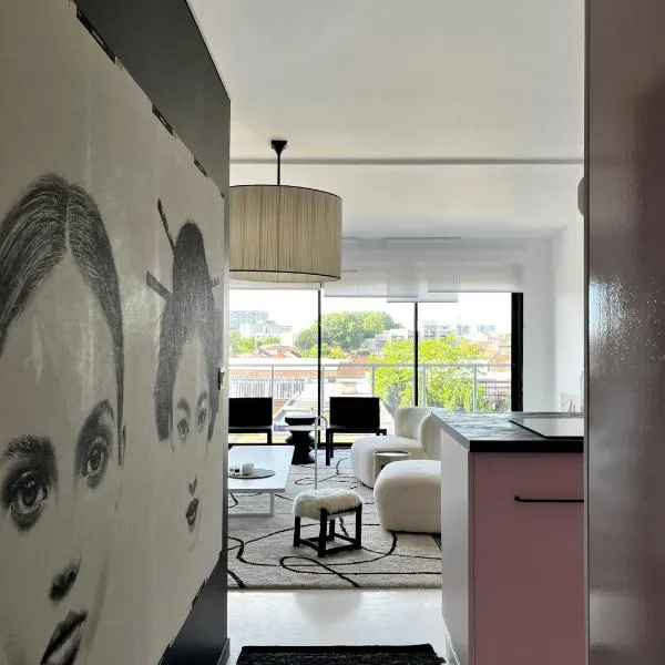Très bel appartement type loft avec terrasse, quartier Saint-Augustin à Bordeaux, hotel v destinaci Bordeaux