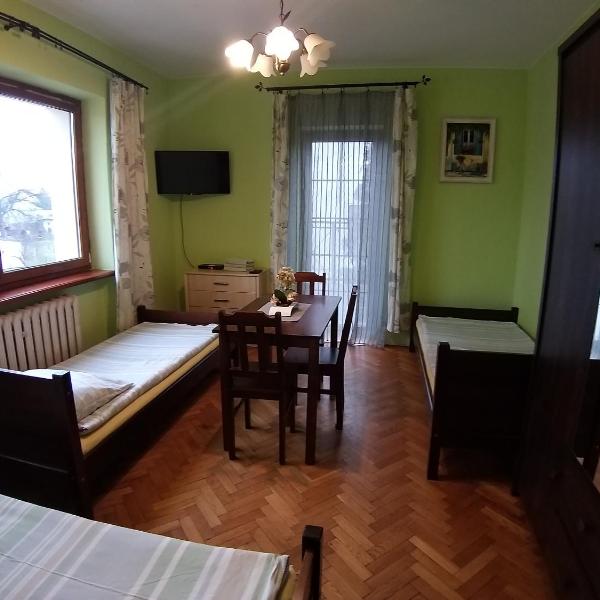 Hostel Rumiankowy Airport Hostel, Breslau