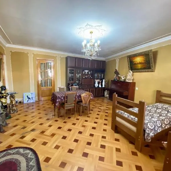 Уютный дом в старом Тбилиси., hotell sihtkohas Tbilisi City