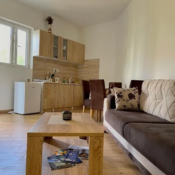 Apartment Jovana, hotel v destinaci Herceg-Novi