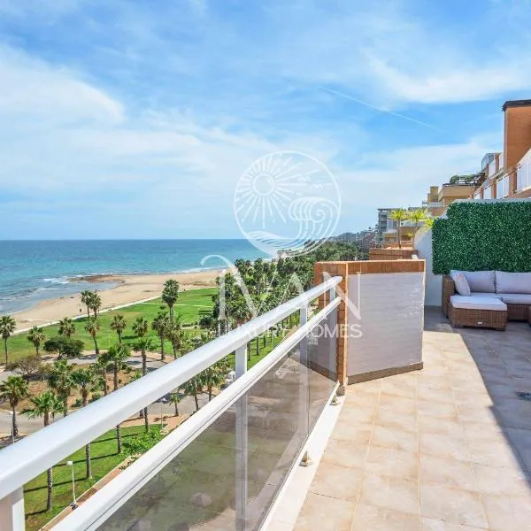 Casa Caribe Ivan Luxury Homes 7ªPlta Frontal 1ªLinea, Hotel in Oropesa del Mar