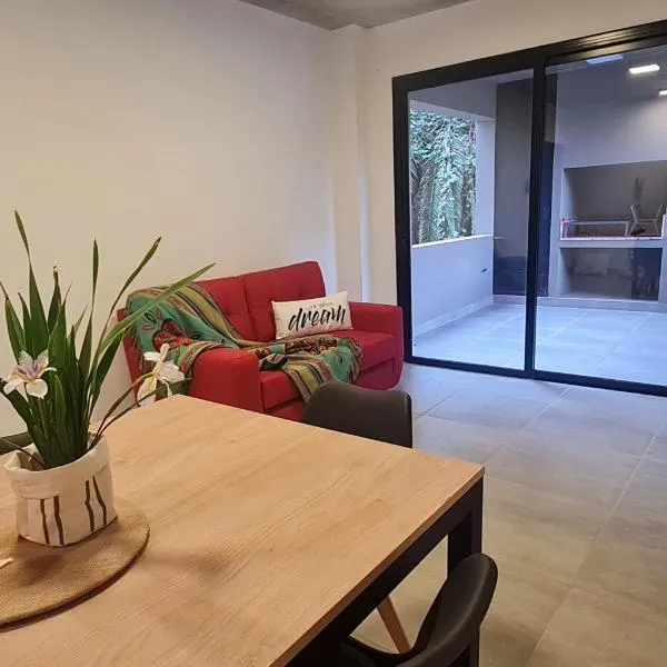 Depto Petronila 2 dorm, hotel in San Salvador de Jujuy