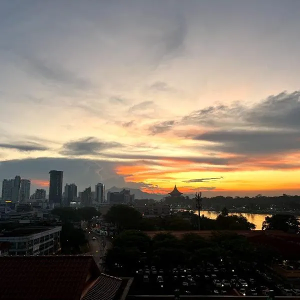 Singgahan @ Kuching Riverine Diamond, hotel in Kuching