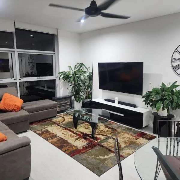 Bondi Junction Beauty, Hotel in Sydney