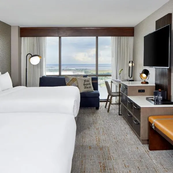 Renaissance Mobile Riverview Plaza Hotel, hotel in Mobile