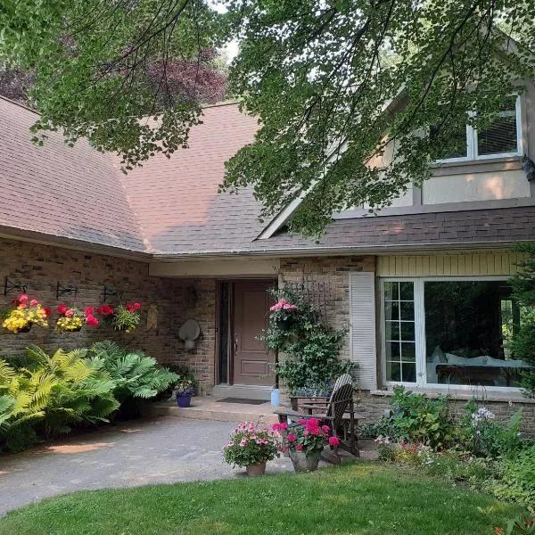 Greater Toronto B&B, hotel in Oakville