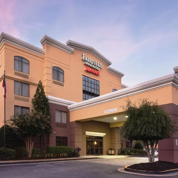 Fairfield Inn and Suites Atlanta Airport South/Sullivan Road, hotel in Atlanta