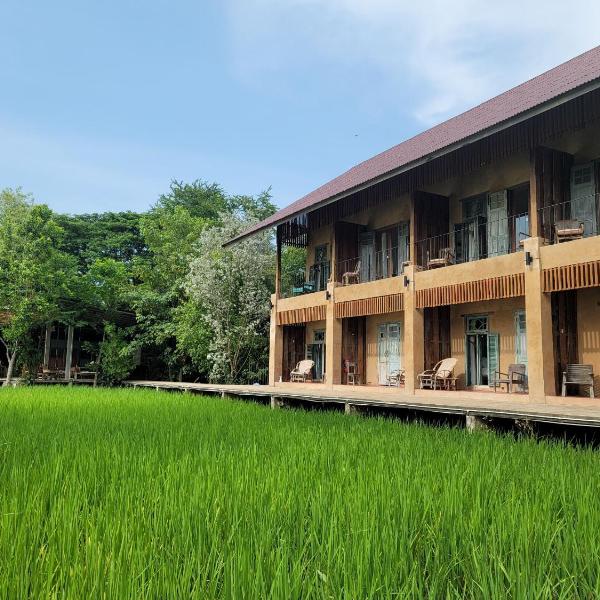 Phu-Anna Eco House