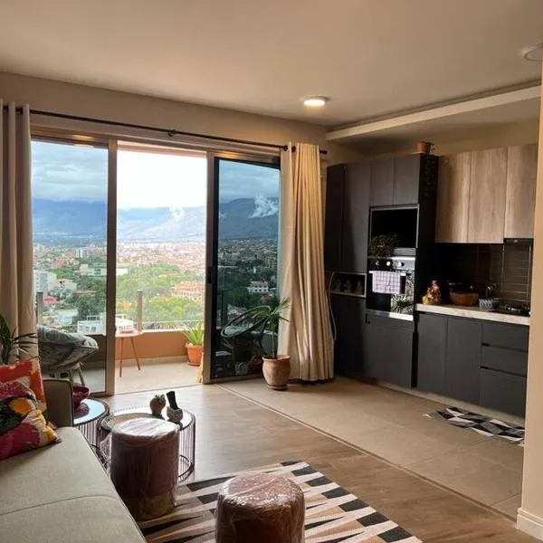 Depto a estrenar increíble vista 180º Cocha,位于科恰班巴的酒店