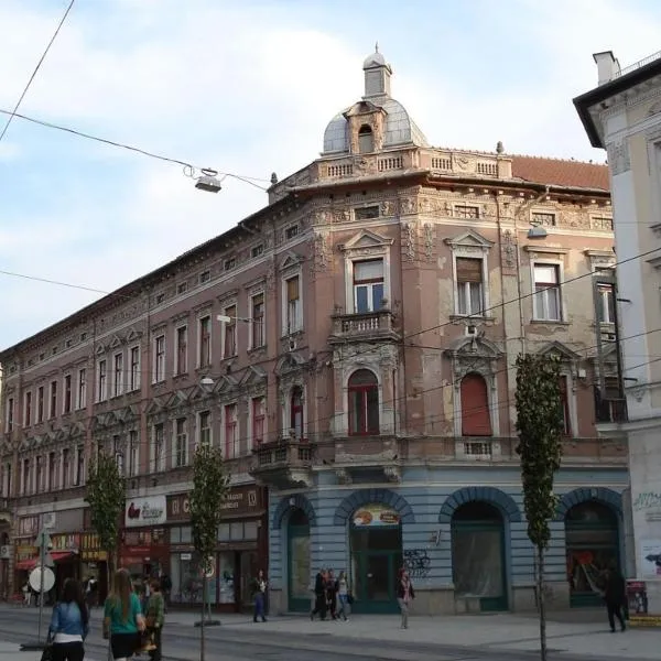 Kriston Apartman 2, hotel v destinaci Miskolc