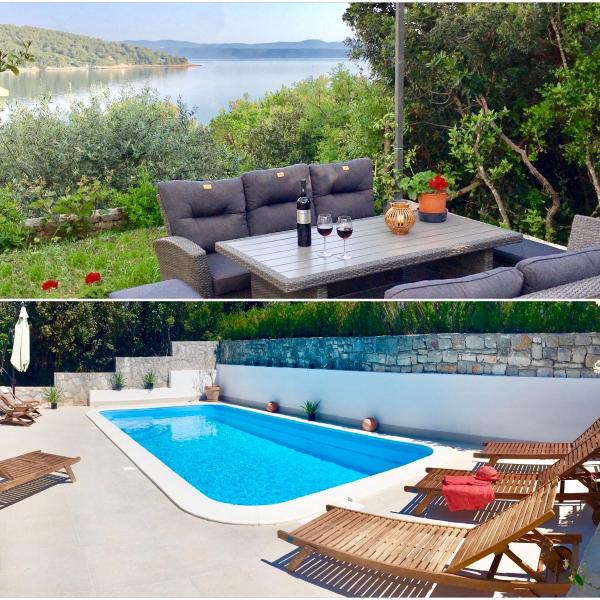 Villa Sol Necujam - private pool and 30m from the beach