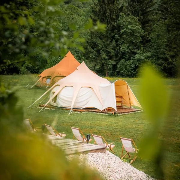 Glamping Gozdna Jasa, hotel a Bovec
