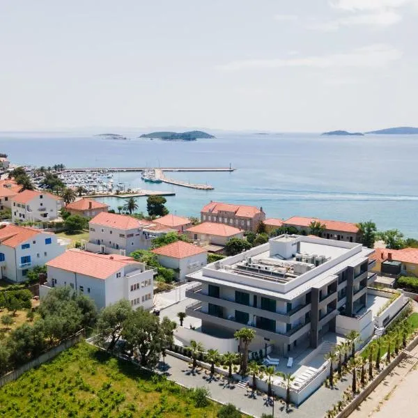 Hotel Crystal, hotel em Orebić