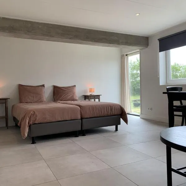 Bed & Breakfast ‘Tuus op Tessel’, hotel v destinaci Oosterend