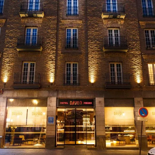 Hotel Dauro Premier，位于格拉纳达的酒店