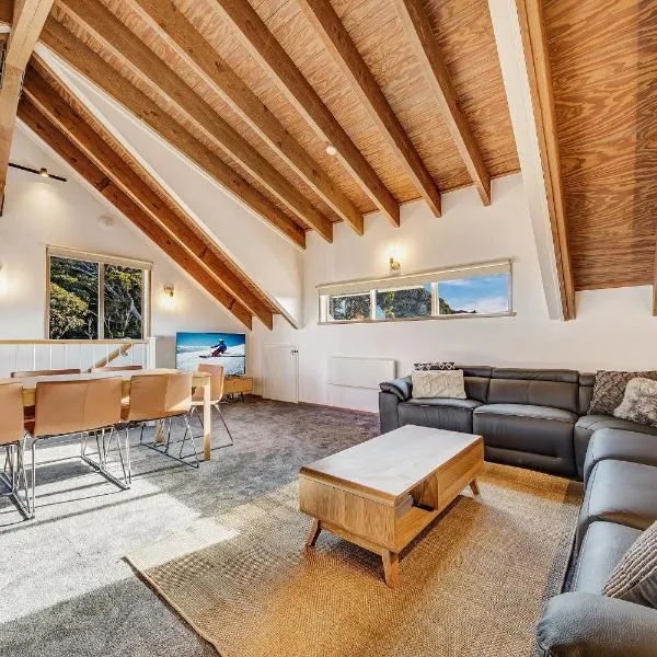 The Penthouse @ Alpine Haven, hotel em Mount Hotham