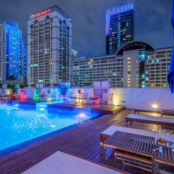 Night Hotel Bangkok - Sukhumvit 15