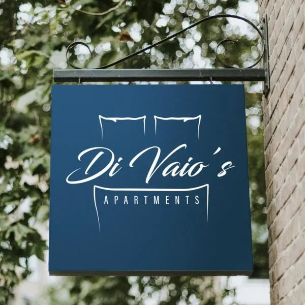 Di Vaio s Apartments adiacente metro Rione Alto, hotel a Napoli