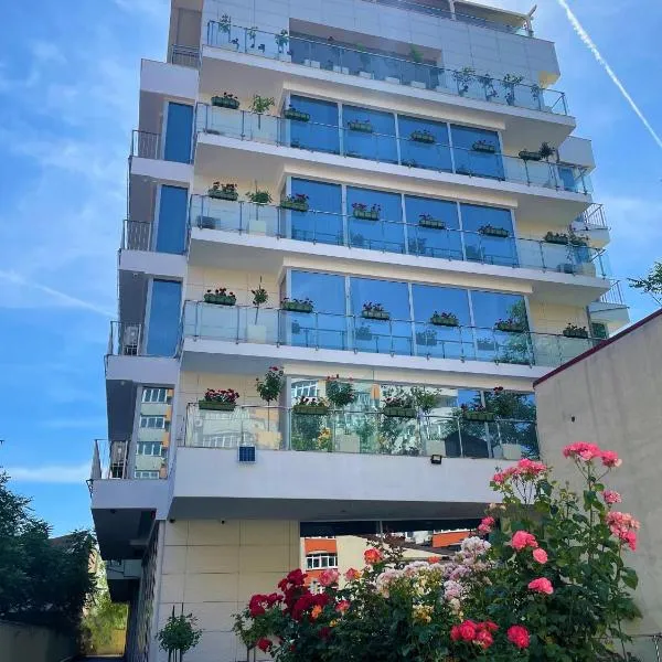 Marshal Garden Hotel, hotel din București