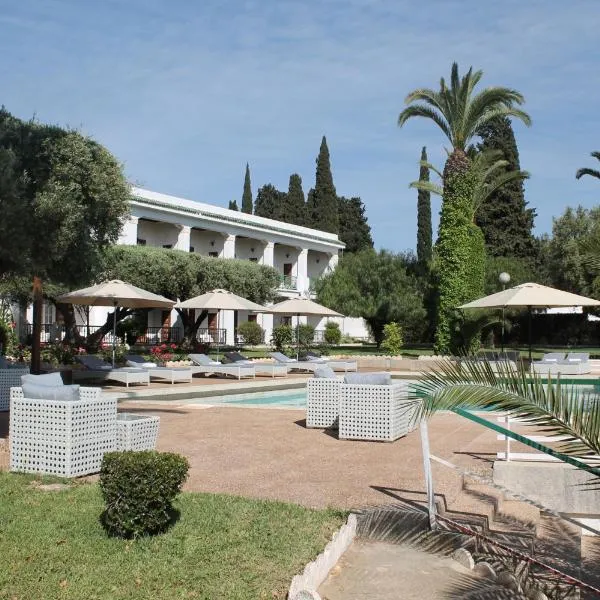 Hotel Transatlantique, hotel v destinaci Meknes