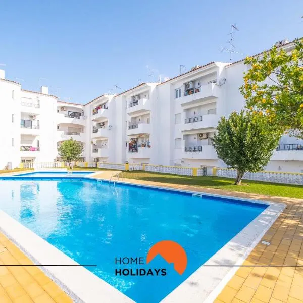 #112 Oura Flat by Home Holidays, hotel em Albufeira