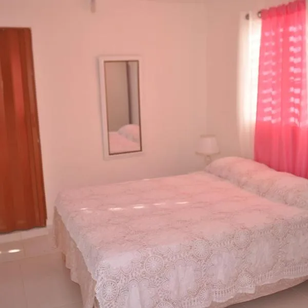 Residencial Lucy, Hotel in Boca Chica