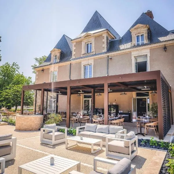 Hôtel & Restaurant - Le Manoir des Cèdres - piscine chauffée et climatisation, hotel in Rouffignac Saint-Cernin