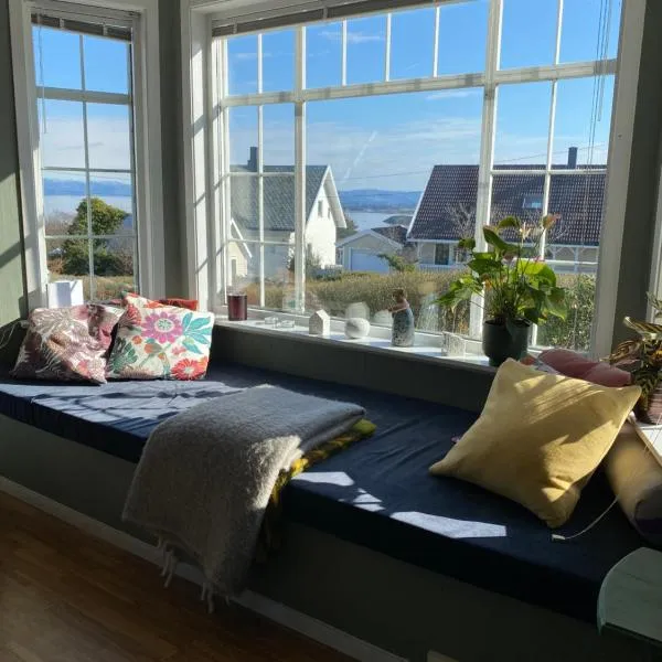 Shared Farmhouse，位于斯塔万格的酒店