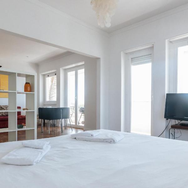 Great Flat on the Beach Of Carcavelos