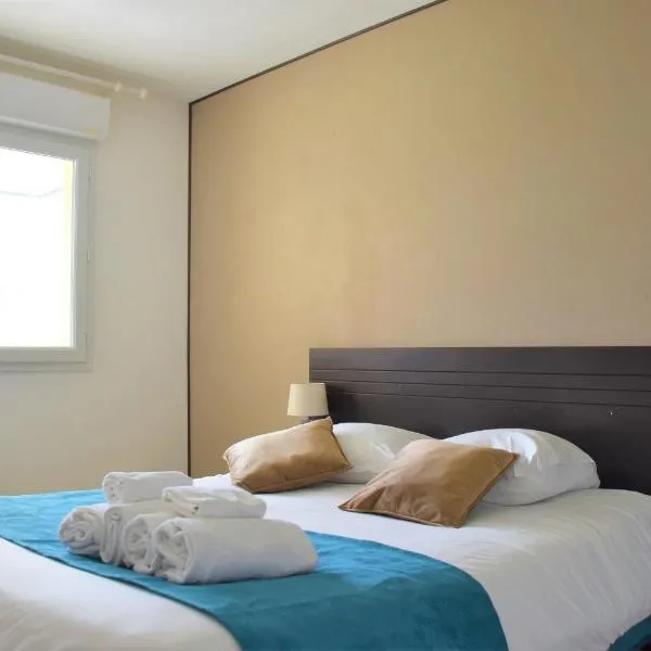 Adonis Grandcamp - Résidence Les Isles De Sola, khách sạn ở Grandcamp-Maisy